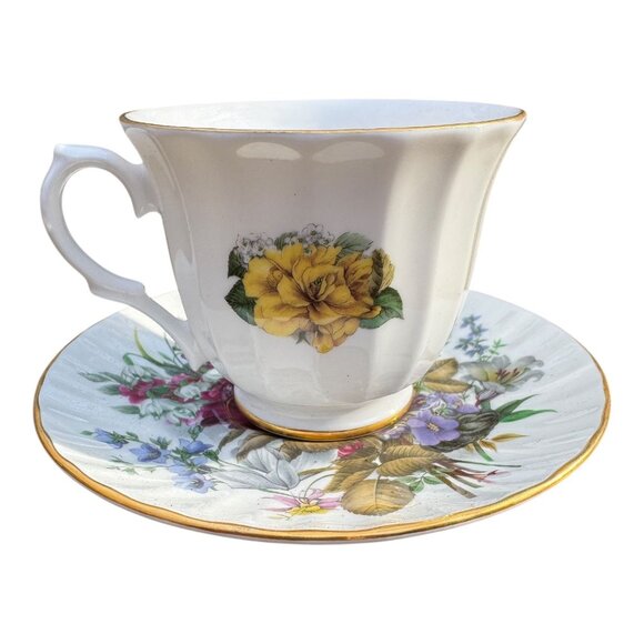 Crown Staffordshire Fine Bone China Floral Teacup & Saucer Set Victorian England - Picture 2 of 13